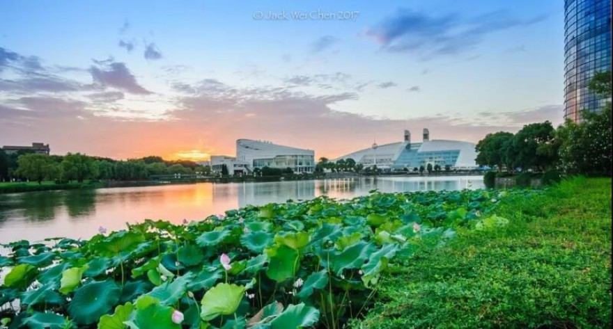 逻科斯考研：欢迎学子报考浙江大学研究生！