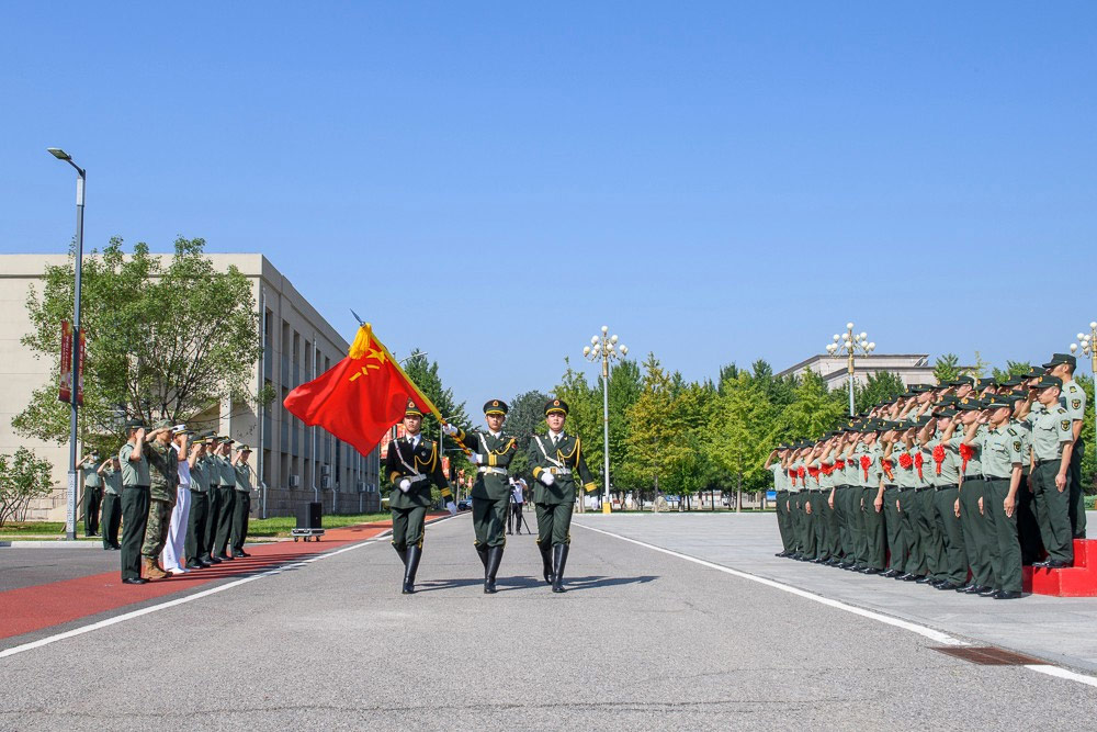 逻科斯考研：欢迎学子报考中国人民解放军战略支援部队信息工程大学研究生！